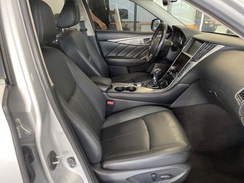 Used 2015 INFINITI Q50 Premium w/ All Weather Package image 10