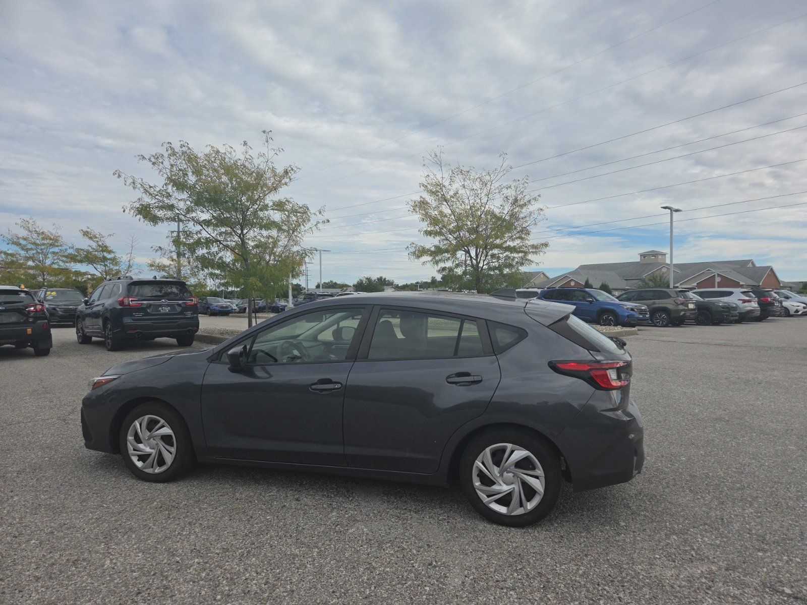 Used 2024 Subaru Impreza 2.0i AWD/4WD image 16