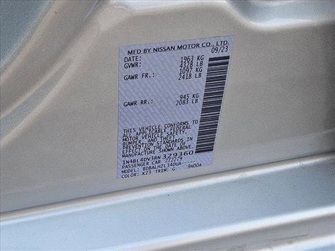 Used 2024 Nissan Altima 2.5 SV image 23