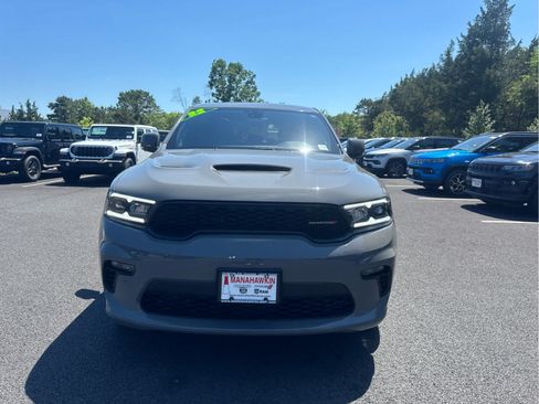 Certified 2022 Dodge Durango R/T w/ Trailer Tow Group IV AWD/4WD image 4