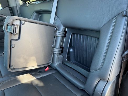 Used 2024 GMC Sierra 1500 SLT image 19