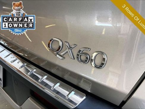 Used 2022 INFINITI QX60 Sensory w/ Cargo Package FWD image 7