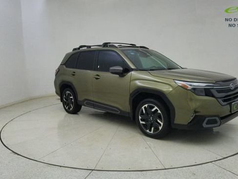 Used 2025 Subaru Forester Limited AWD/4WD image 59
