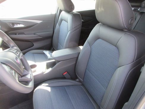 New 2026 Buick Envista Sport Touring FWD image 12