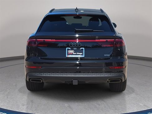 New 2026 Audi Q8 Premium image 4