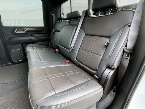 Certified 2024 Chevrolet Silverado 2500 High Country w/ Technology Package AWD/4WD image 26