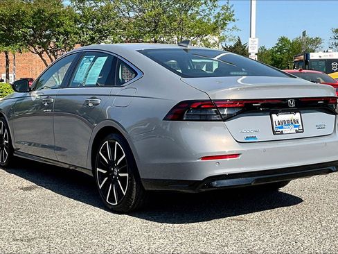 Certified 2025 Honda Accord Touring image 12