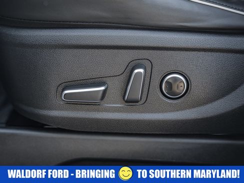 Used 2024 Hyundai Palisade SEL image 36