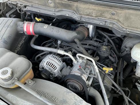 Used 2003 Dodge Ram 1500 Truck ST image 28