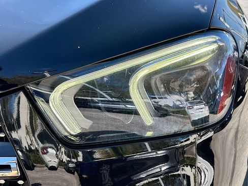 Used 2020 Mercedes-Benz GLE 350 4MATIC image 32