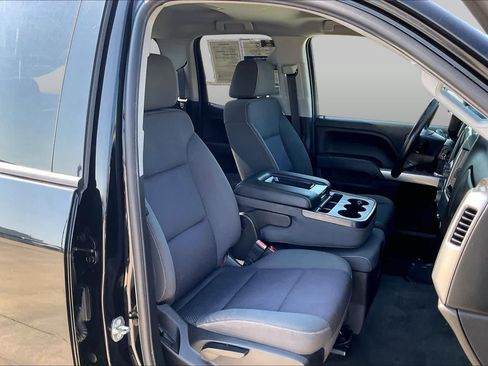Used 2018 Chevrolet Silverado 1500 LT RWD image 9