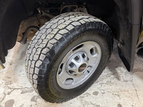 Used 2019 GMC Sierra 2500 Base w/ Sierra Convenience Package image 20