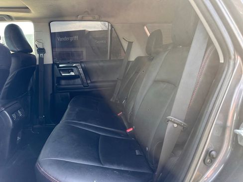 Used 2022 Toyota 4Runner TRD Off-Road Premium image 14