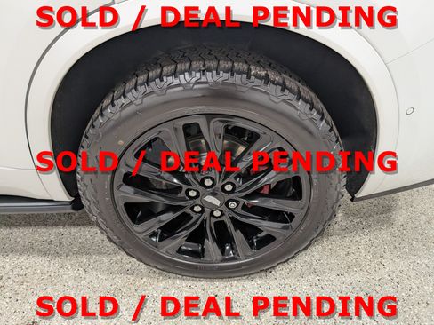 Used 2024 Cadillac XT6 Sport w/ LPO, ONYX Package AWD/4WD image 12