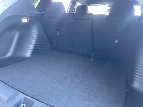 Used 2025 Honda HR-V Sport image 18