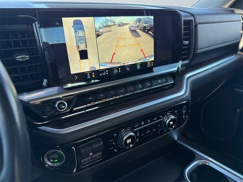 Used 2022 GMC Sierra 1500 SLT w/ SLT Premium Plus Package image 18