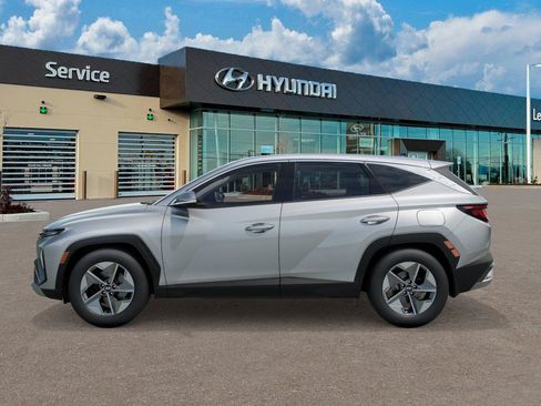 New 2026 Hyundai Tucson SEL w/ Tow & Go Package AWD/4WD image 3