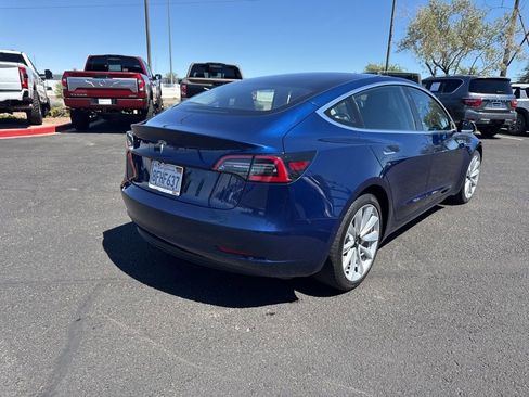 Used 2018 Tesla Model 3 Long Range image 8