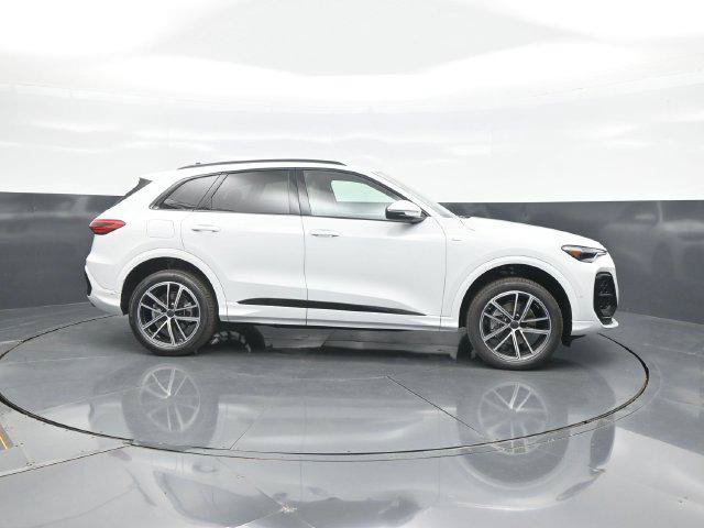 New 2026 Audi Q5 Premium Plus AWD/4WD image 8