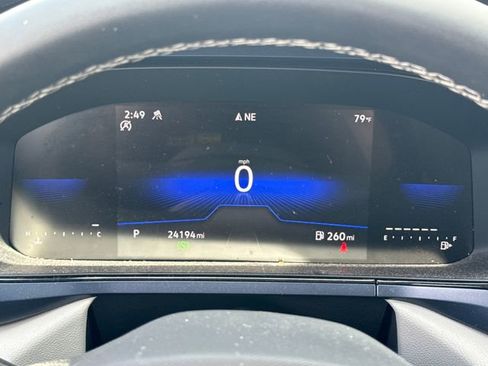 Used 2023 Volkswagen Taos SE w/ Panoramic Sunroof Package AWD/4WD image 25