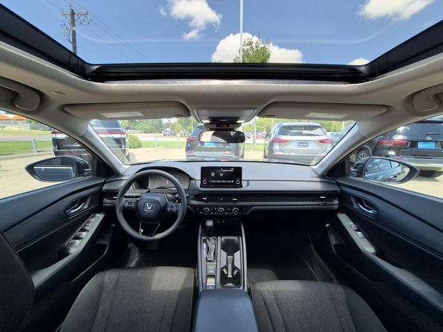 Used 2025 Honda Accord SE image 21