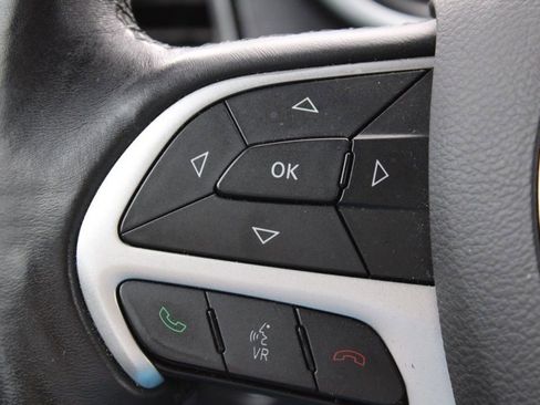 Used 2016 Dodge Challenger R/T Plus image 26