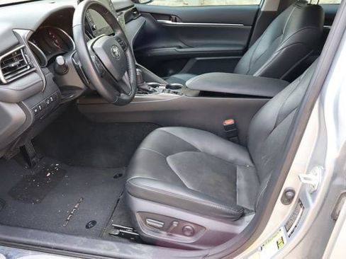 Used 2024 Toyota Camry XSE FWD image 15