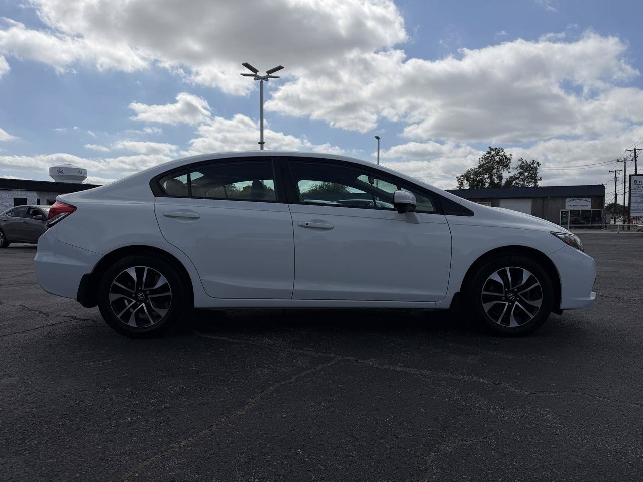 Used 2014 Honda Civic EX image 4