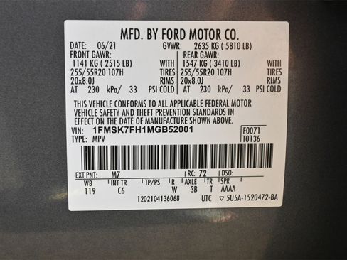 Used 2021 Ford Explorer Limited w/ Equipment Group 301A image 32