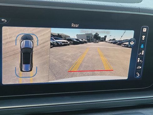 Certified 2024 Mercedes-Benz GLS 450 4MATIC image 18