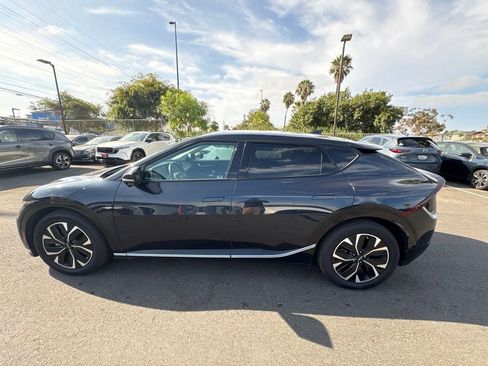 Used 2022 Kia EV6 Wind w/ Wind Technology Package AWD/4WD image 10