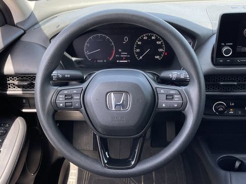 Used 2024 Honda HR-V LX image 11