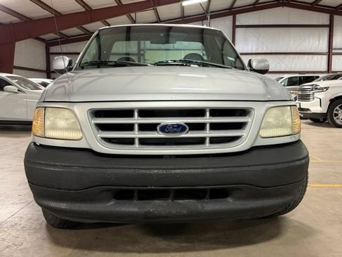 Used 1999 Ford F150 2WD Regular Cab image 2