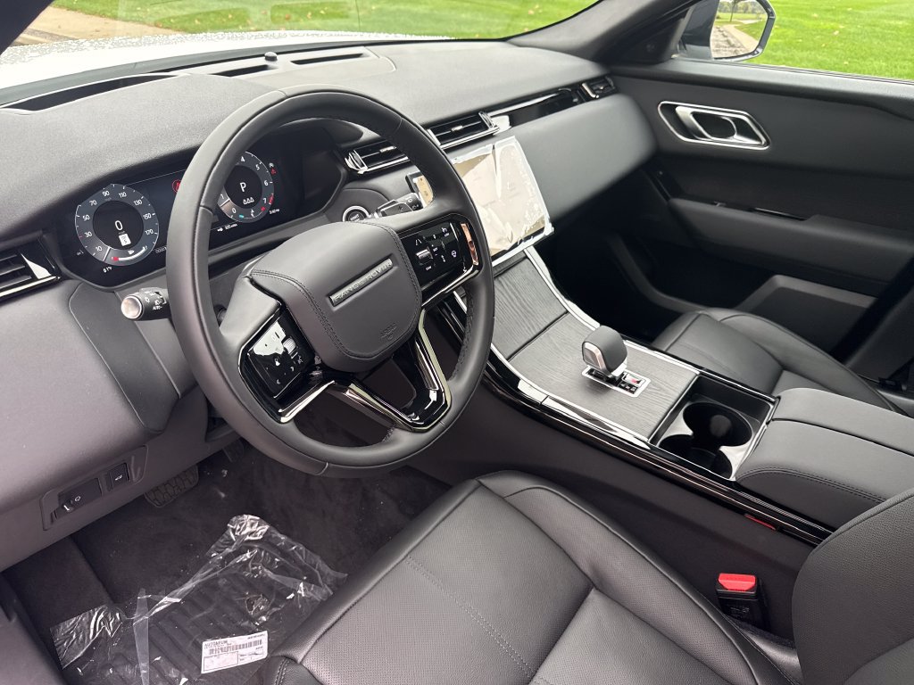 New 2026 Land Rover Range Rover Velar S AWD/4WD image 12