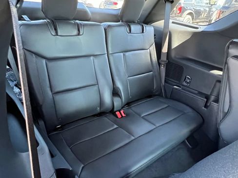 New 2026 Ford Explorer ST-Line w/ ST-Line Street Pack RWD image 17