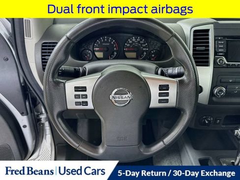 Used 2017 Nissan Frontier SV AWD/4WD image 14