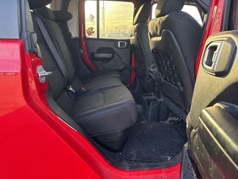 Used 2020 Jeep Gladiator Rubicon image 13