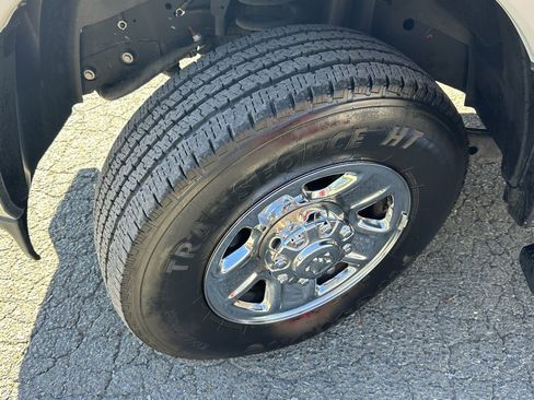 Used 2023 RAM 3500 Tradesman image 29