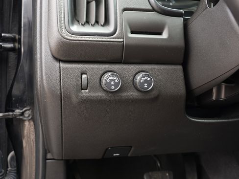 Used 2019 GMC Canyon Denali AWD/4WD image 16