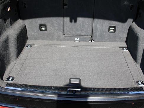 Used 2016 Audi Q5 2.0T Premium Plus w/ Technology Package image 35