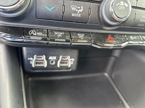 Used 2023 Dodge Durango GT AWD/4WD image 44