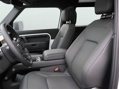 New 2025 Land Rover Defender 90 X-Dynamic SE image 43