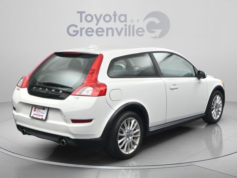 Used 2011 Volvo C30 T5 w/ Climate Pkg image 14