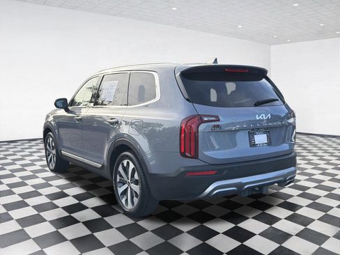 Used 2022 Kia Telluride EX w/ EX Premium Package FWD image 6