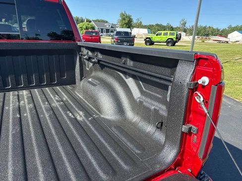 New 2026 RAM 1500 Laramie AWD/4WD image 49