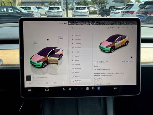 Used 2023 Tesla Model Y Long Range AWD/4WD image 11