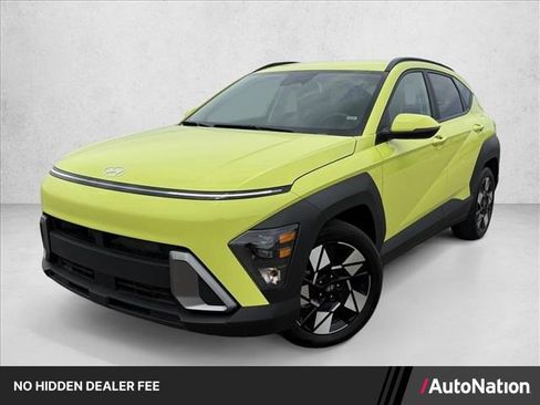 Used 2025 Hyundai Kona SEL FWD image 1
