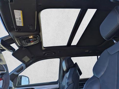 Used 2023 Jeep Wagoneer Series II image 22