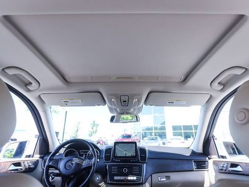 Used 2018 Mercedes-Benz GLE 350 4MATIC image 25