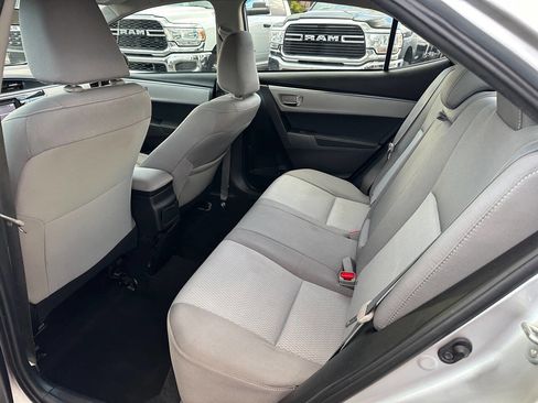Used 2016 Toyota Corolla LE image 11